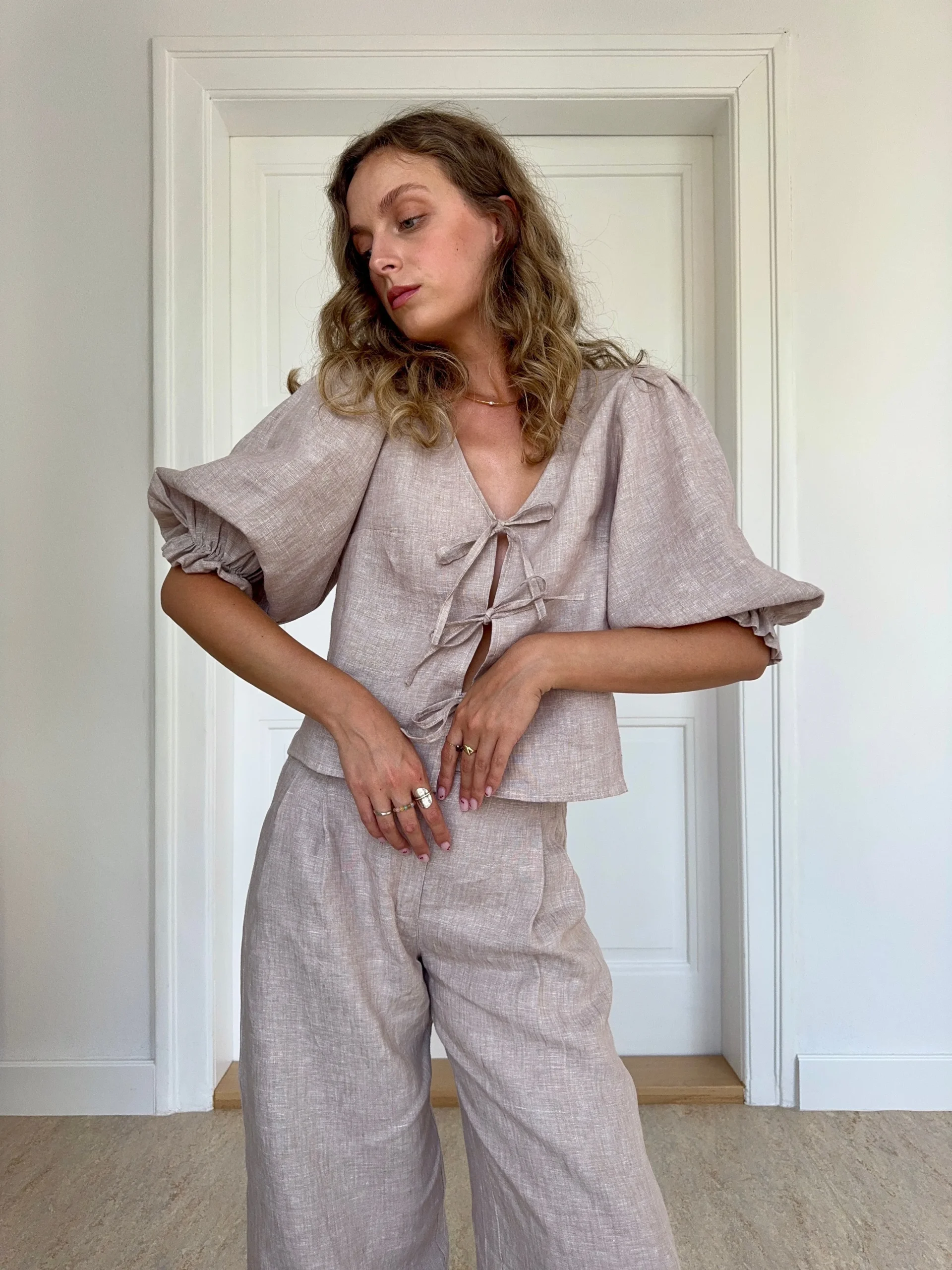 STONE Bow Blouse