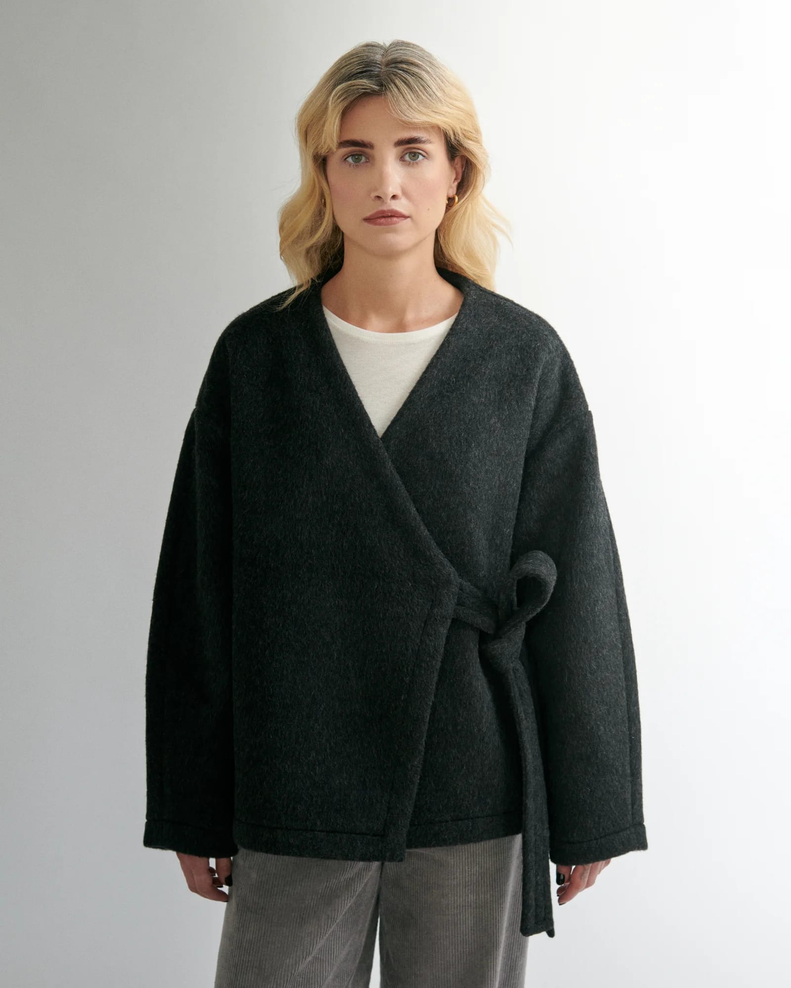 RUNA black woollen kimono