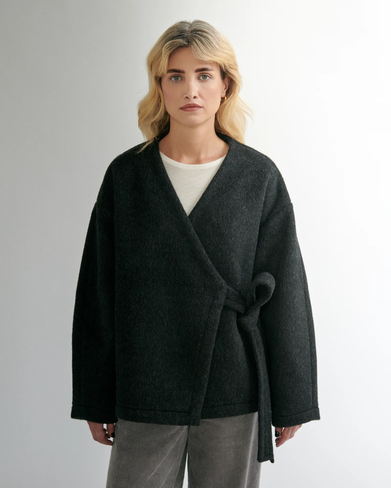 RUNA black woollen kimono