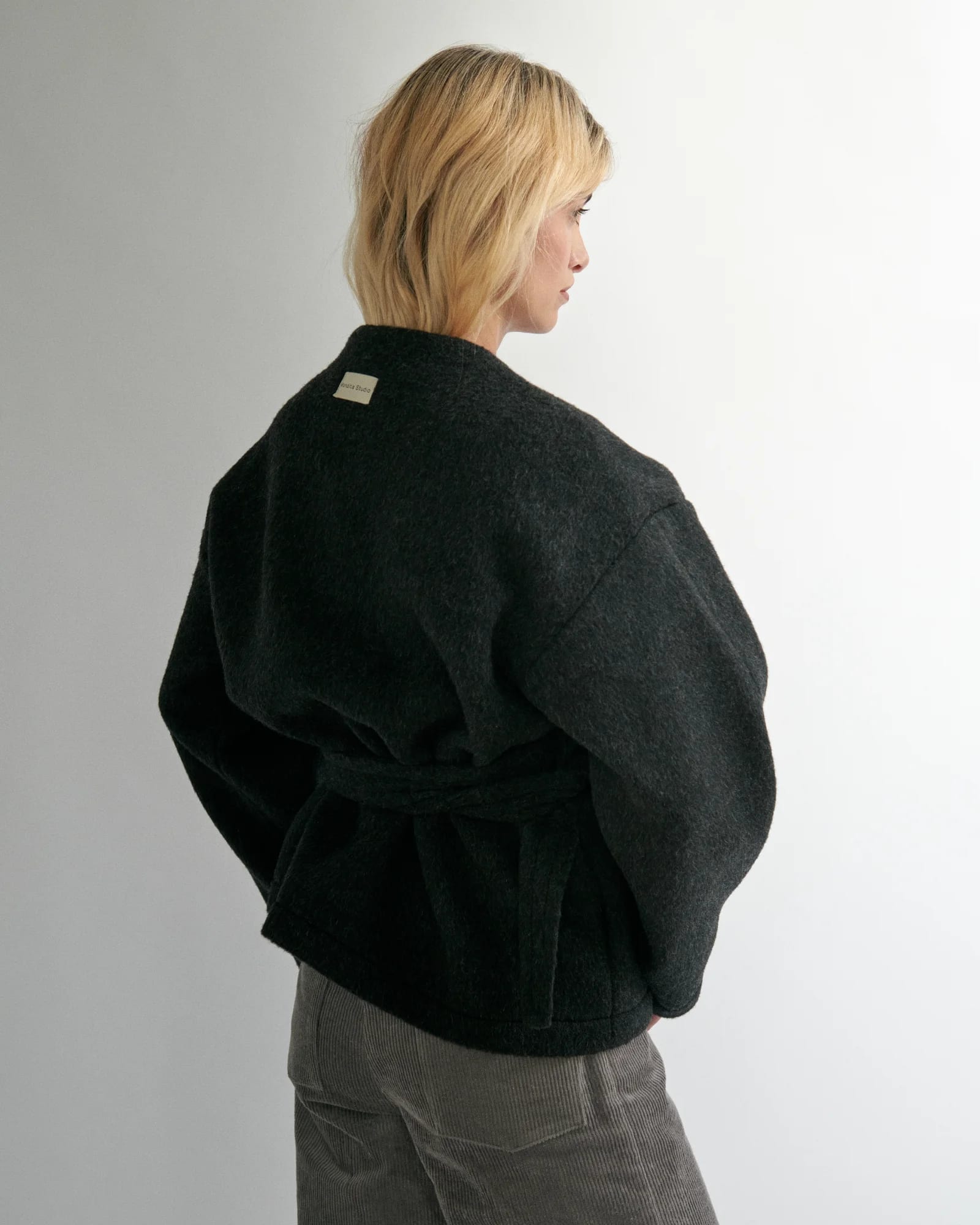 RUNA black woollen kimono